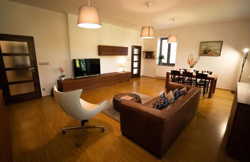 Brno Apartment | Black Field Apartment