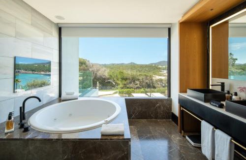 Es Canar Hotel | BLESS Hotel Ibiza - The Leading Hotels of The World