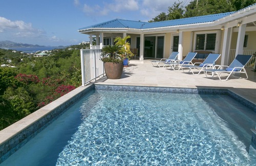 Monte House | Blue Agave Villa- Dazzling Sunsets, Amazing Views, Pool, Generator A/C in Br's