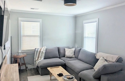 McFerrin Park House | Blue Bungalow
