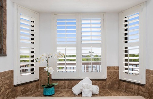 Mid Island Condo | Blue Lagoon Estate