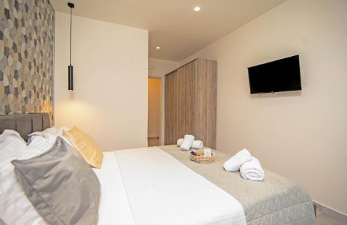 Benitses Apartment | Blue Sea Benitses - Beachfront Apartment