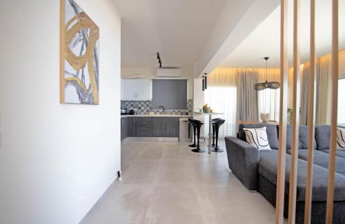 Benitses Apartment | Blue Sea Benitses - Beachfront Apartment