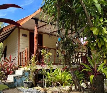 Nuea Khlong House | Blue Sky Bungalow