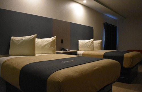 North Shore Hotel | Blue Star Inn