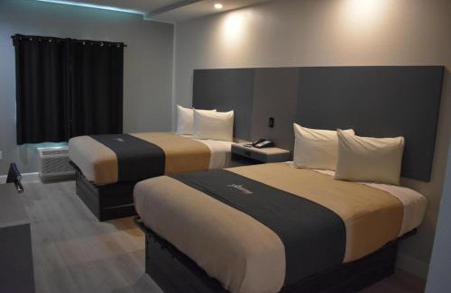 North Shore Hotel | Blue Star Inn