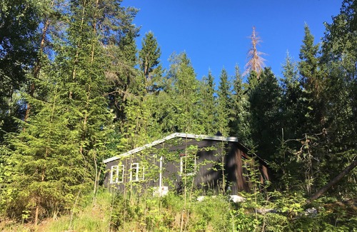 Skillingsfors Cabin | Blueberries Lake Cabin