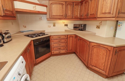 Akeld Cottage | BLUEBERRY COTTAGE, family friendly, country holiday cottage in Wooler