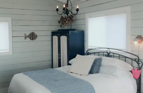 Indian Harbour Ski Chalet | BlueFin Cottage