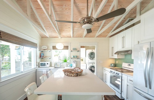 Santa Rosa Beach Cottage | Bluefish House Walk to Beach Private Hot Tub 125+ 5⭐Reviews Blue Mtn 30A