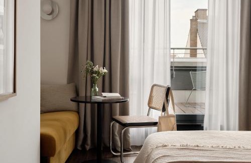 Schwabing-Ost Hotel | Bob W Münchner Freiheit