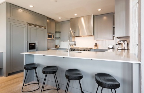 North Park City Cottage | Book Your Summer Getaway Today! Silver Star #41DX - Slopeside Cottage! Private Hot Tub!