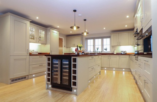 Mabe Cottage | BOQUIO FARMHOUSE, pet friendly, luxury holiday cottage in Helston