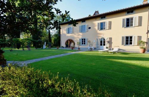 Orentano House | Borgo Ai Lecci