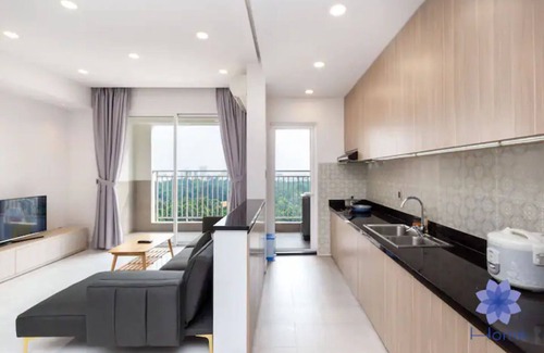 Tan Binh Apartment | Botanica Orchard Luxury Near Airport