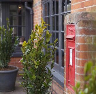 Saint Mary Bourne House | Bourne Valley Inn