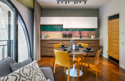 Jerusalem City Centre Apartment | Boutique & Comfort in David's Village by FeelHome