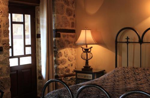 Veroia Hotel | Boutique Hotel Kokkino Spiti