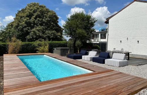 Valkenburg aan de Geul Bed & Breakfast | Boutique Hotel Le Faucon