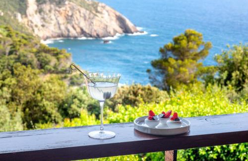 Cala Piccola Hotel | Boutique Hotel Torre Di Cala Piccola