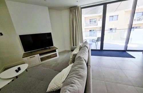 Gibraltar Apartment | Brand New 1BR Pool & Jacuzzi Free Parking Suite One