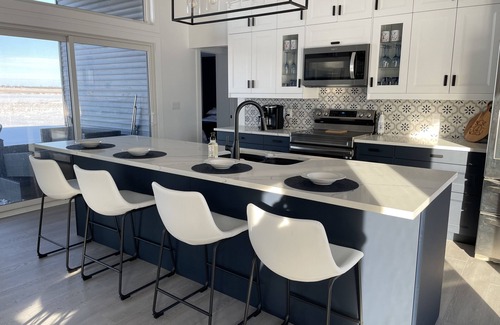 Port Howe House | Brand new 6 person ocean front bungalow