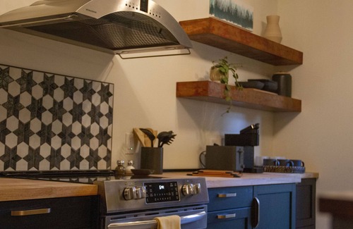 Historic Fort Collins High School House | Brand New - Gracious Old Town Guest House w/Hot Tub