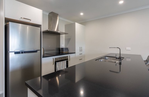 Te Rapa House | Brand new, modern house in a great location!