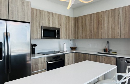 Midtown Apartment | BRAND NEW TOP FLOOR IN THE HEART OF MIAMI/SUPER CLOSE TO BEST AREAS