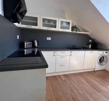 Old Town Apartment | Bratislava Danube&Castle Retreat Apartment, 70m2