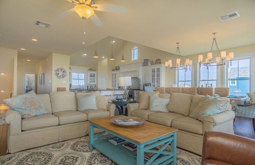 Red Fish Cove House | Breathtaking Pointe West Beachfront Luxurious Home