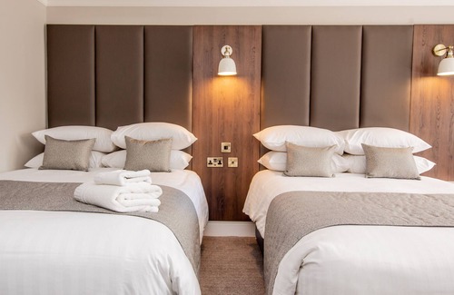 Bredbury Hotel | Bredbury Hall Hotel