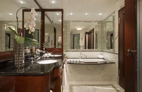 Stadtmitte Hotel | Breidenbacher Hof, Best Grandhotel 2025 - Die 101 Besten