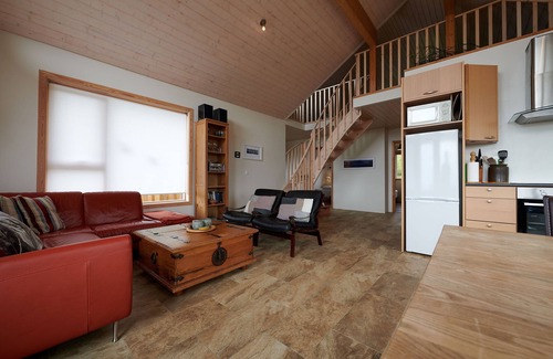 Saurbaer Cottage | Brekka - Stunning Country & Ocean View Location, Yet Close To Reykjavik