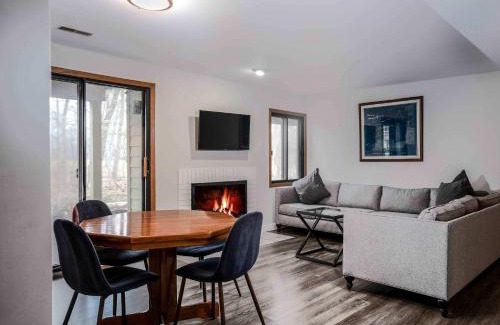 Fontana House | Briarwood Serenity at Abbey Springs - Quiet 4 BDR