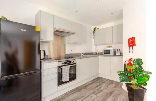 Chinatown Apartment | Bright 1-Bed Apartment In City Centre Liverpool