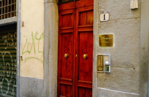 San Giovanni Apartment | Bright and Spacious Apartment in the Heart of Florence, next to Signoria Square