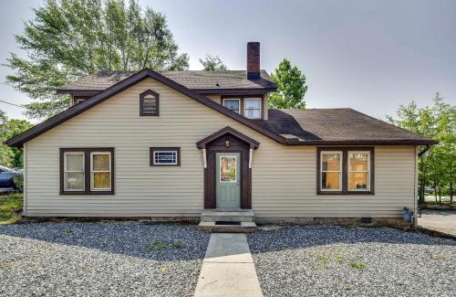 Brevard House | Bright Brevard Home Near Downtown and Trails
