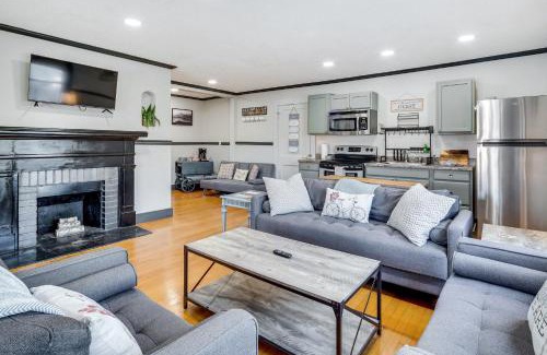 Brevard House | Bright Brevard Home Near Downtown and Trails