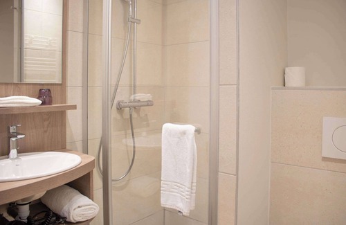 Blois Hotel | Brit Hotel Blois - Le Préma