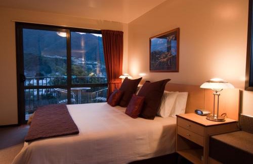 Picton Hotel | Broadway Motel