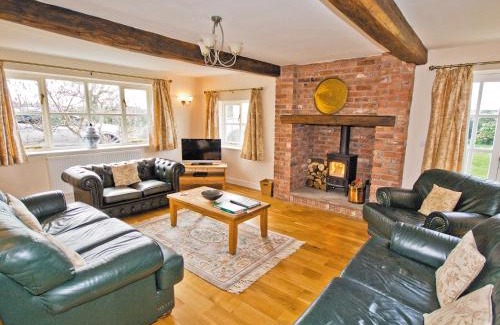 Church Minshull House | Brook House Farm Cottage
