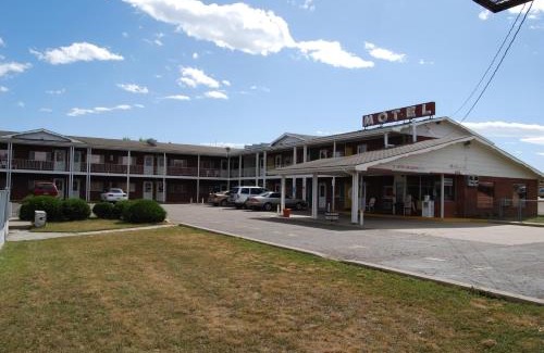 Johnstown Hotel | Budget Host Exit 254 Inn