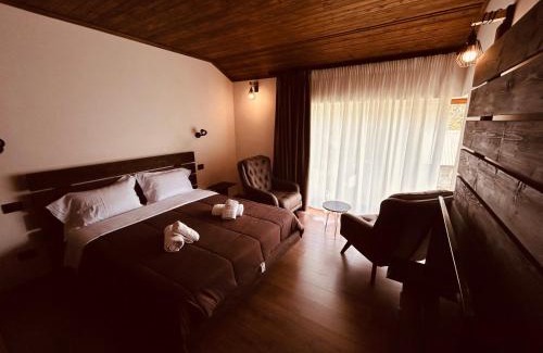 Shale House | Bujtina Terthorja