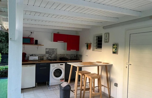 Circuit 1C1 Apartment | Bungalow 2 personnes Petit Bourg " La Bergetterie"