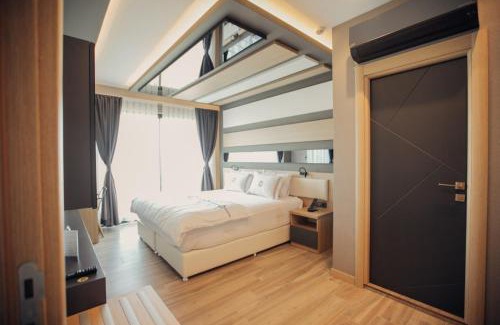 Burhaniye Hotel | Burhaniye Marina Boutique Hotel