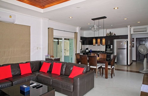 Nong Kae Villa | Busaba Villa 7 - 3 Bedroom - Pool