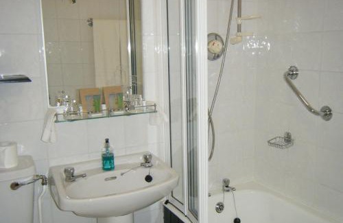 Clifden House | Buttermilk Lodge