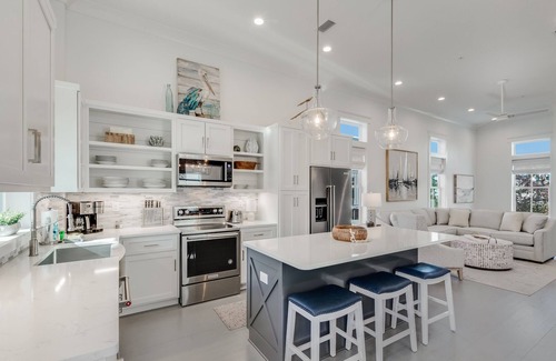 Orange Beach Cottage | BVR 57 - The Brookhaven by Liquid Life