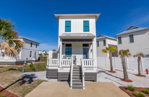Orange Beach Cottage | BVR 57 - The Brookhaven by Liquid Life